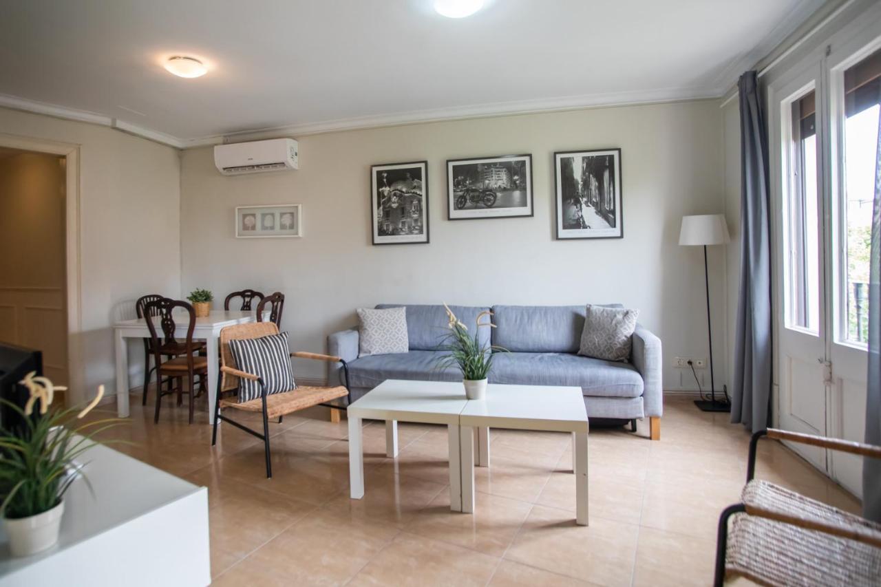 ברצלונה 42Man1018 Centrally Located Flat In Sant Antoni מראה חיצוני תמונה